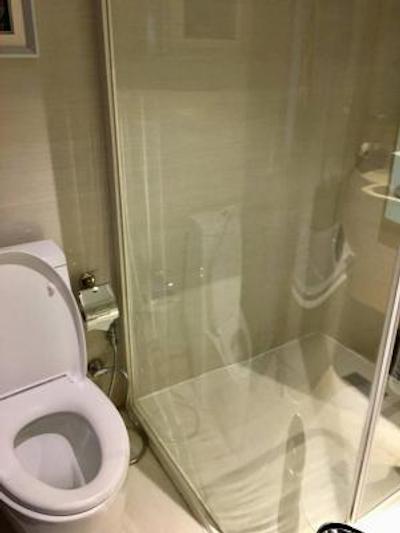 د بازار هتل