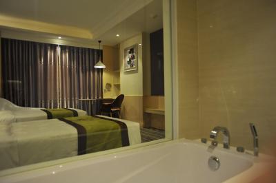 د بازار هتل