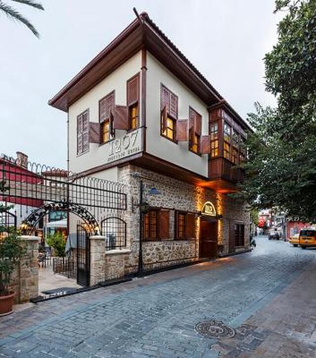 1207 بوتیک هتل