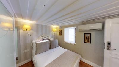 1207 بوتیک هتل