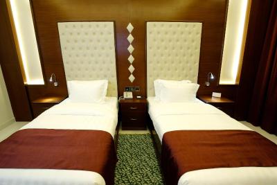 کوئین پالاس هتل