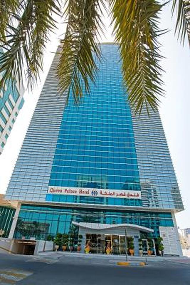 کوئین پالاس هتل