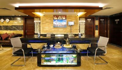 کوئین پالاس هتل