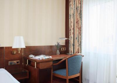 لیوینگ هتل برلین میت