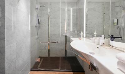 لیوینگ هتل برلین میت