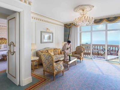 رافلس دپالم دبی