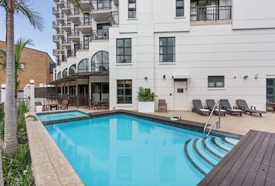 امرا هتل اوکلاند