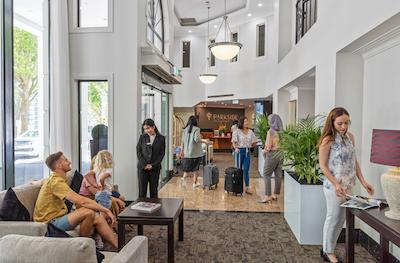 امرا هتل اوکلاند