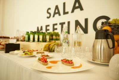 ایه هتل میلانو لرنتگیو