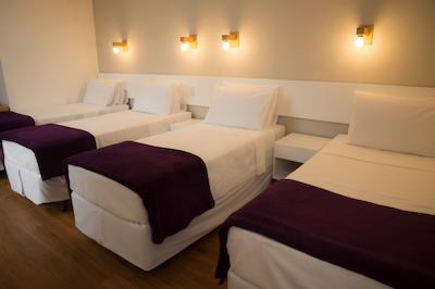 ویلا 25 هستل اند سویتز