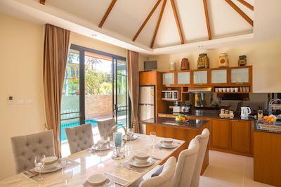 راوای ویپ ویلاز اند کیدز پارک