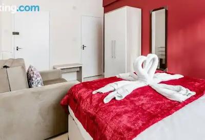 آلدگات کمرشیال هوس اپارتمنتز