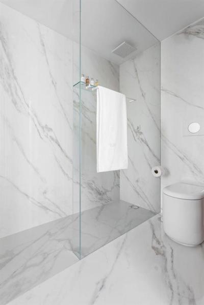 رم گوست هوس-د اکسپرینس