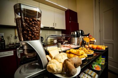 دوکز کرنر گوست هوس