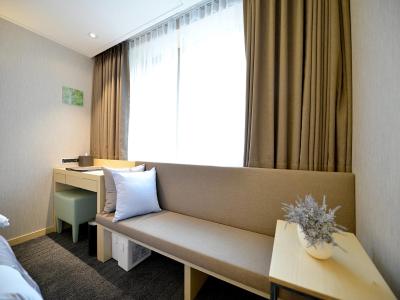 ا فیرست میئونگدنگ