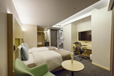 ا فیرست میئونگدنگ