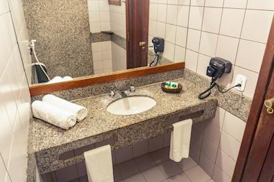 پرتو سگورو اکو ریزرت