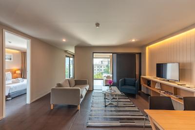 ناگا رزیدنس