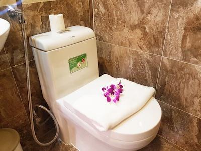 اراتو بوتیک هتل