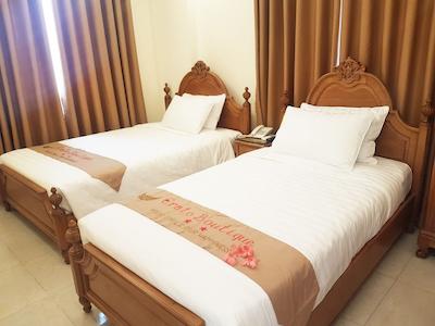 اراتو بوتیک هتل