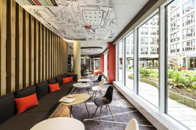 ایبیز مونچن پارکستادت سهوابینگ هتل