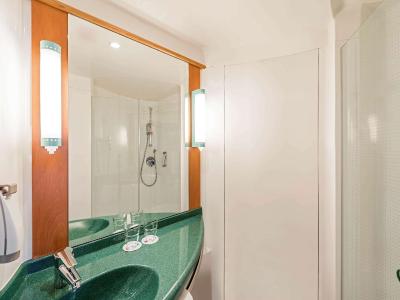 ایبیز مونچن پارکستادت سهوابینگ هتل