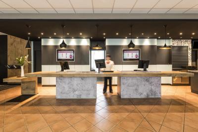 ایبیز مونچن پارکستادت سهوابینگ هتل