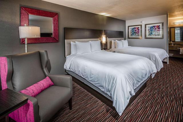 رادیسن هتل اُاکلاند آیرپرت