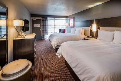 رادیسن هتل اُاکلاند آیرپرت