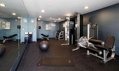 رادیسن هتل اُاکلاند آیرپرت