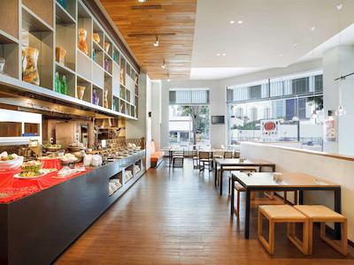 آیبیس سنگاپور نونا