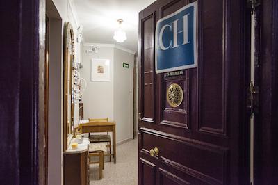 هستال لاز مورالاز