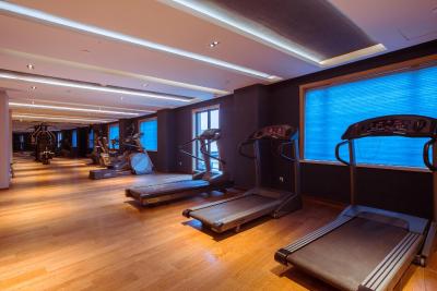 گولدن تولیپ شانگهای رینبو هتل