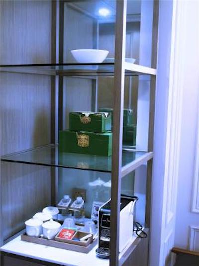 گولدن تولیپ باند نیو آسیا