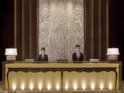 گولدن تولیپ باند نیو آسیا