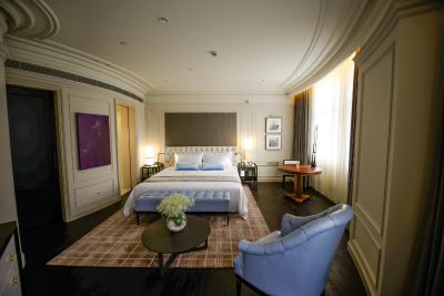 گولدن تولیپ باند نیو آسیا