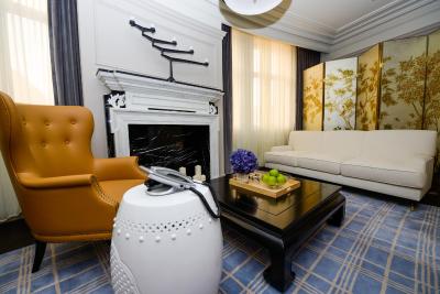 گولدن تولیپ باند نیو آسیا