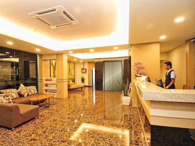 گراند کت هتل