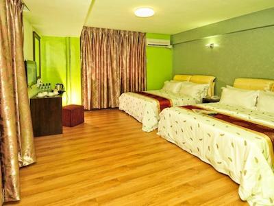 گراند کت هتل