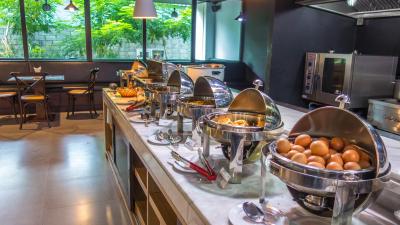 یونیک ریجنسی هتل