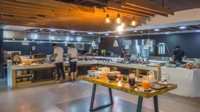 یونیک ریجنسی هتل