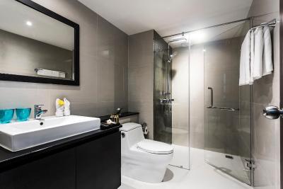 یونیک ریجنسی هتل