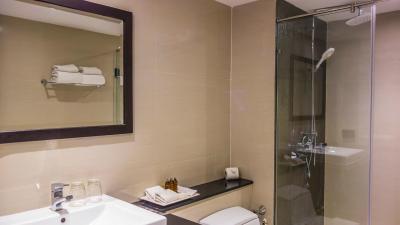 یونیک ریجنسی هتل