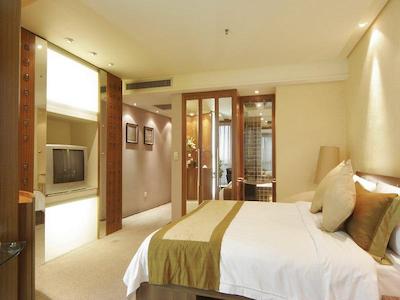 سوپریم تاور