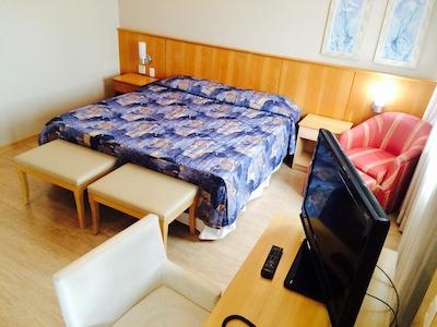 مدیترانئو فلات