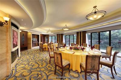 جین جیانگ سایپرس