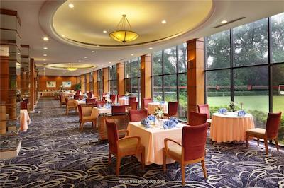 جین جیانگ سایپرس