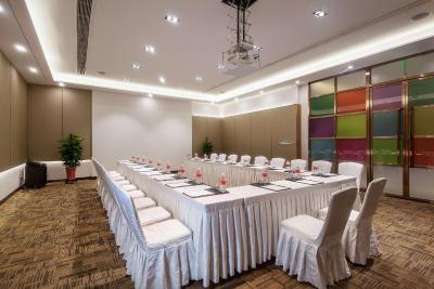 رامادا بای ویندهام شانگهای سانگجیانگ