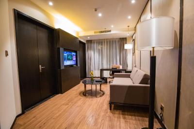 رامادا بای ویندهام شانگهای سانگجیانگ