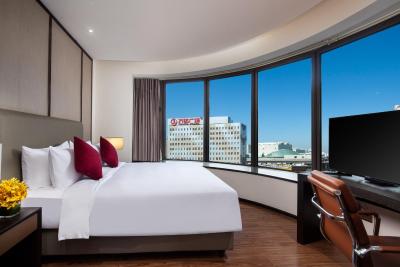 رامادا بای ویندهام شانگهای سانگجیانگ